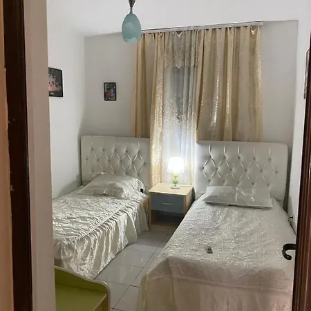 Apartment Center Pf *